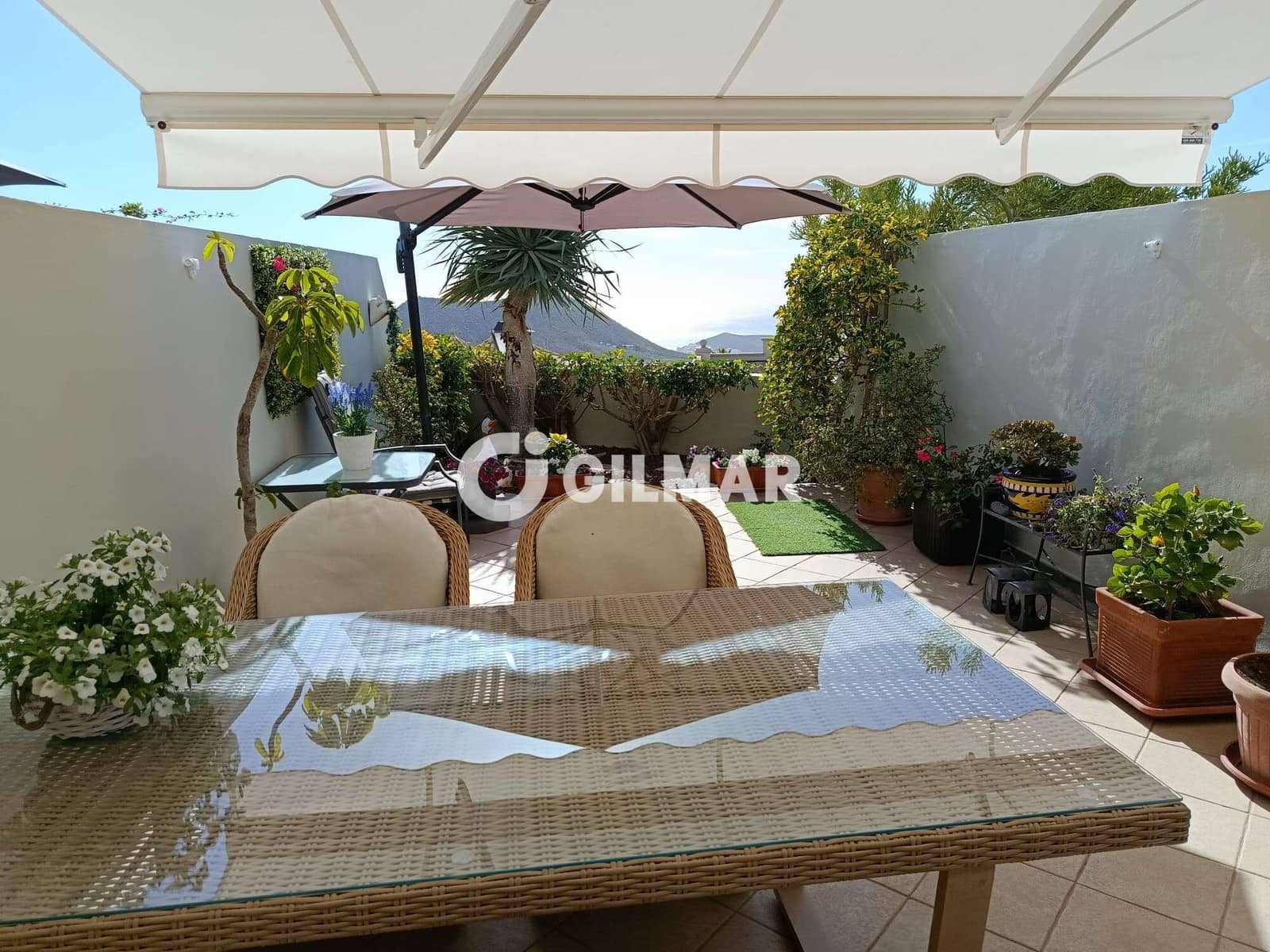 Piso de 2 habitaciones en Chayofa en venta con garaje - 440.000 € (Ref: 9509404)