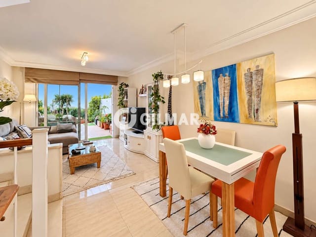 Piso de 2 habitaciones en Chayofa, Arona en venta con garaje - 440.000 € (Ref: 9509404)