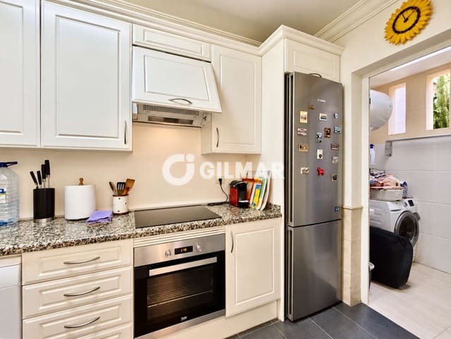 Piso de 2 habitaciones en Chayofa, Arona en venta con garaje - 440.000 € (Ref: 9509404)