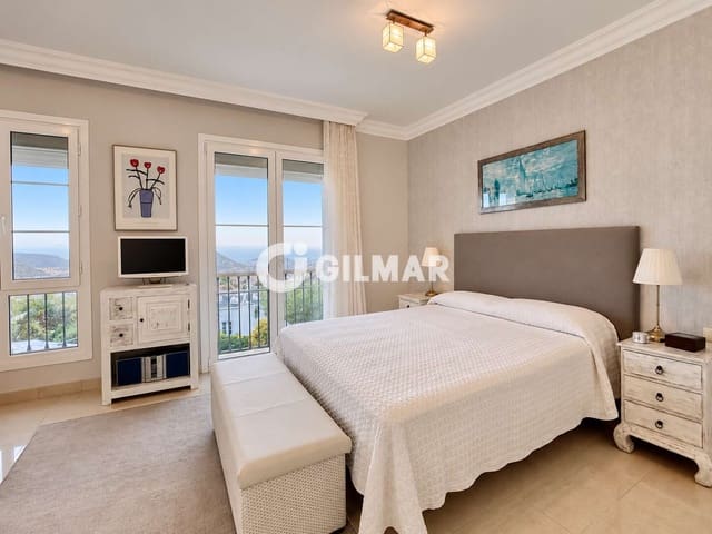 Piso de 2 habitaciones en Chayofa, Arona en venta con garaje - 440.000 € (Ref: 9509404)