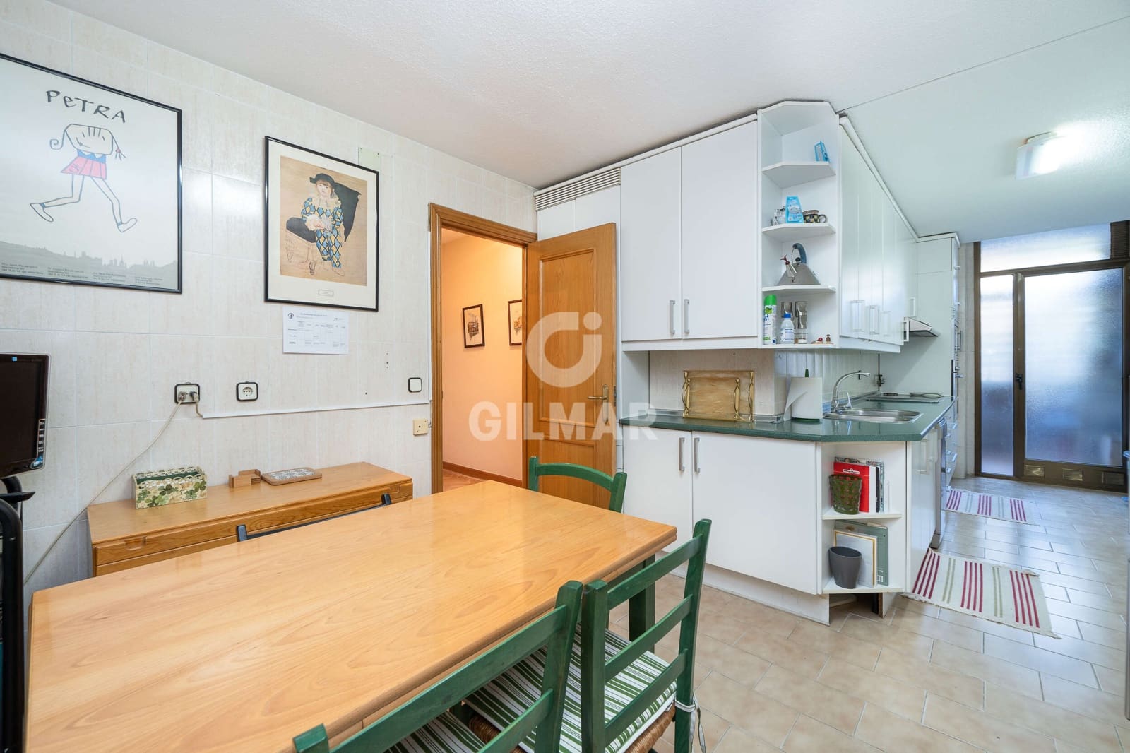 Piso de 5 habitaciones en Madrid ciudad en venta con piscina garaje - 1.490.000 € (Ref: 9509406)