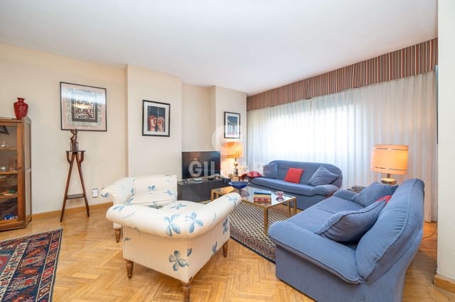 Piso de 5 habitaciones en Mirasierra, Madrid ciudad en venta con piscina garaje - 1.490.000 € (Ref: 9509406)