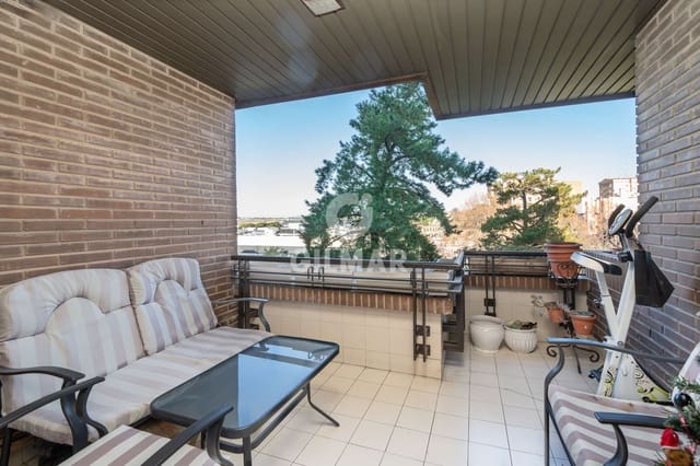 Piso de 5 habitaciones en Mirasierra, Madrid ciudad en venta con piscina garaje - 1.490.000 € (Ref: 9509406)