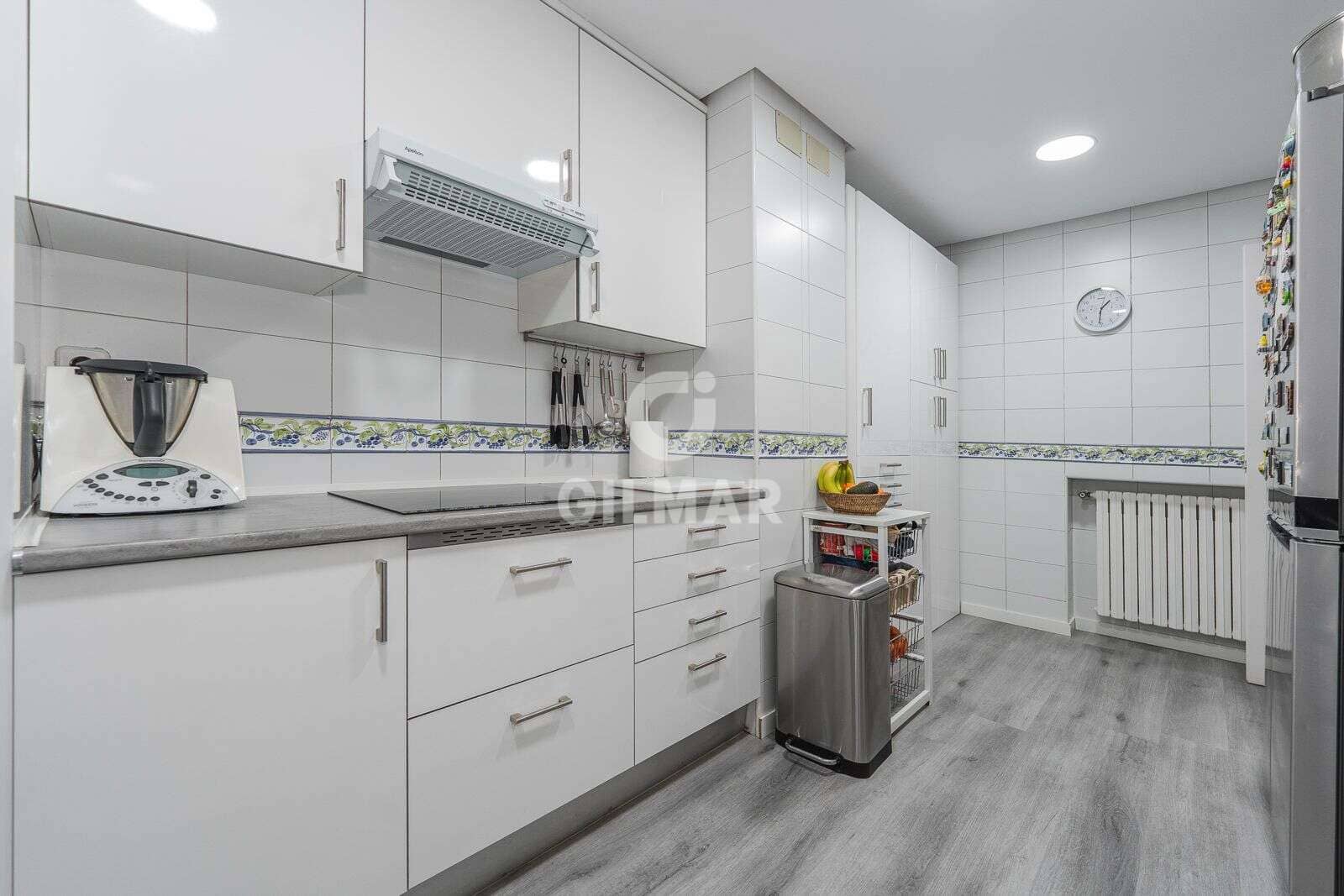 Piso de 4 habitaciones en Madrid ciudad en venta con piscina garaje - 1.690.000 € (Ref: 9509409)