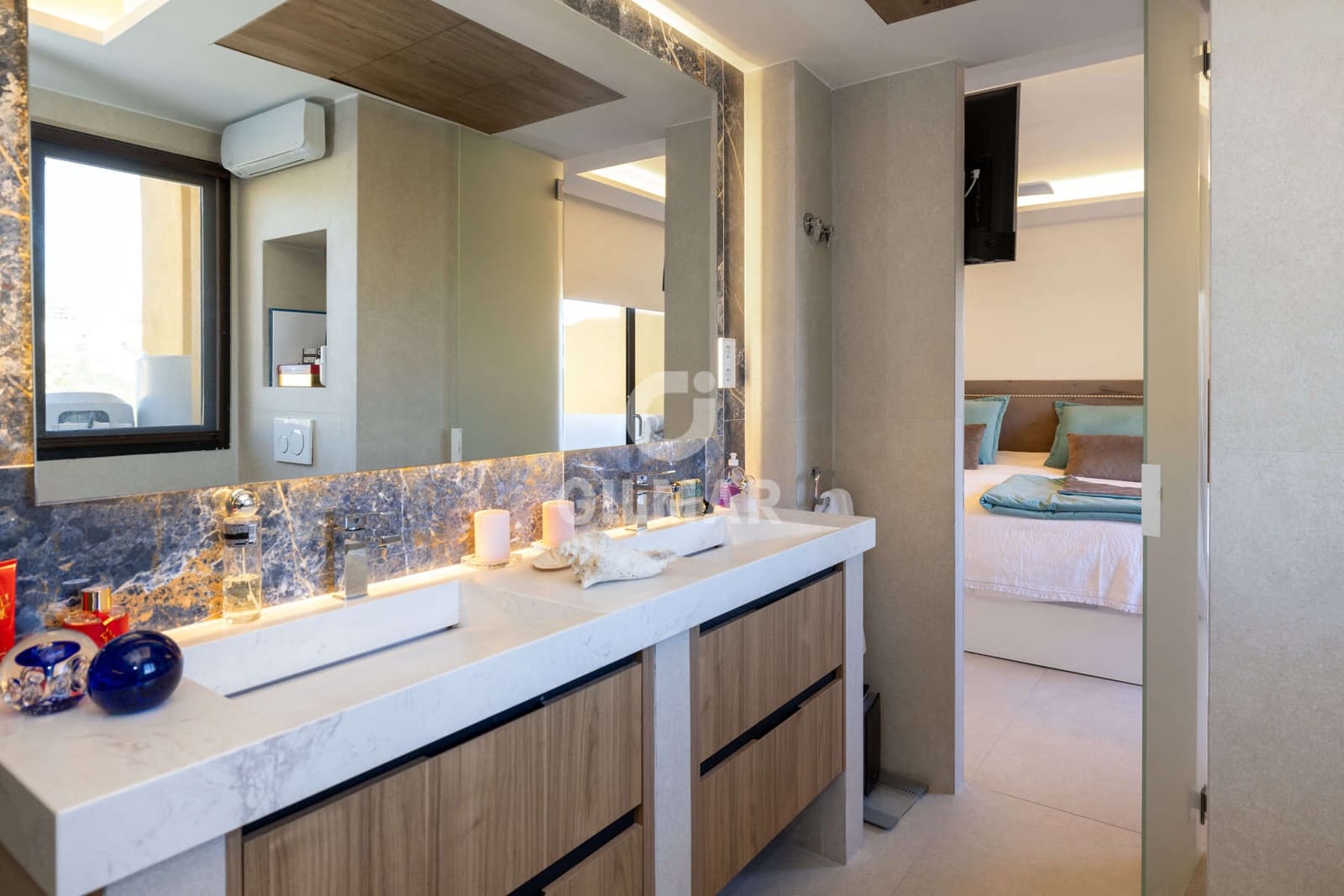 3 makuuhuone Asunto myytävänä paikassa New Golden Mile mukana uima-altaan 
autotalli - 1 100 000 € (Ref: 9509410)