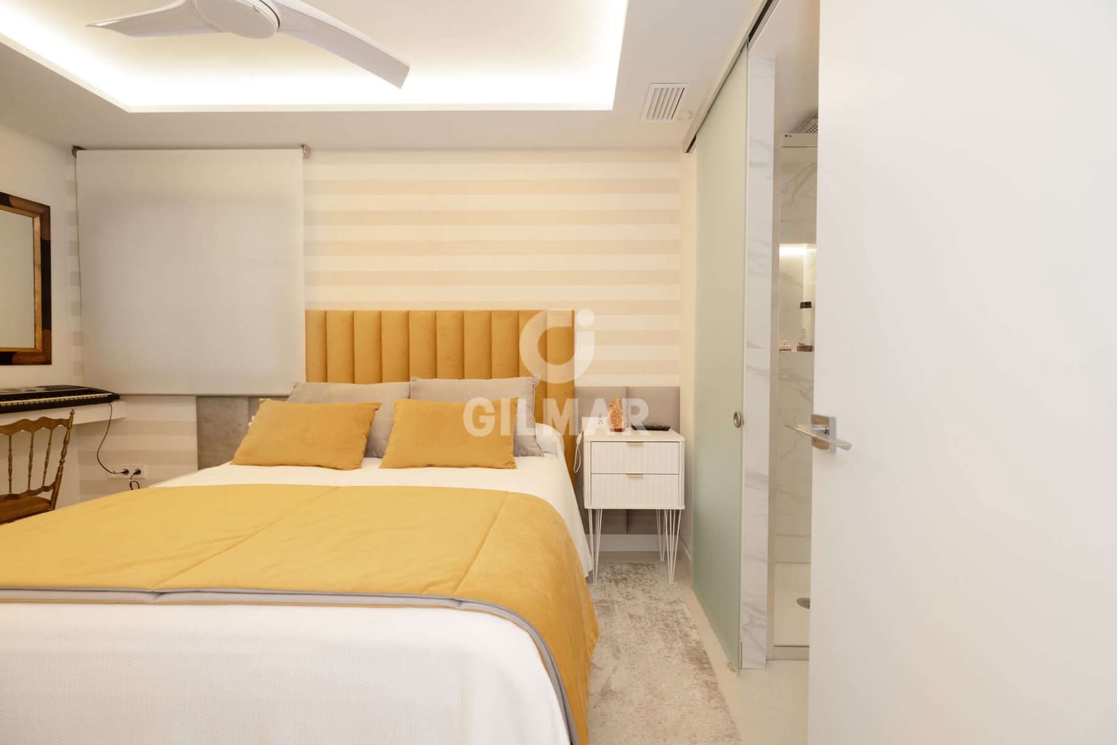 3 makuuhuone Asunto myytävänä paikassa New Golden Mile mukana uima-altaan 
autotalli - 1 100 000 € (Ref: 9509410)