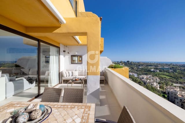 3 makuuhuone Asunto myytävänä paikassa La Concha - Resina Golf, Estepona mukana uima-altaan 
autotalli - 1 100 000 € (Ref: 9509410)