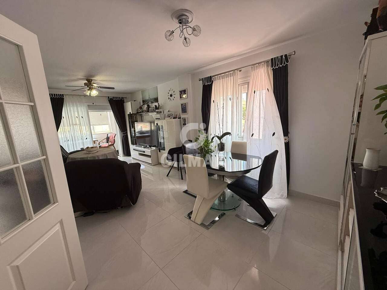 3 makuuhuone Asunto myytävänä paikassa Fanabe mukana 
autotalli - 380 000 € (Ref: 9510263)