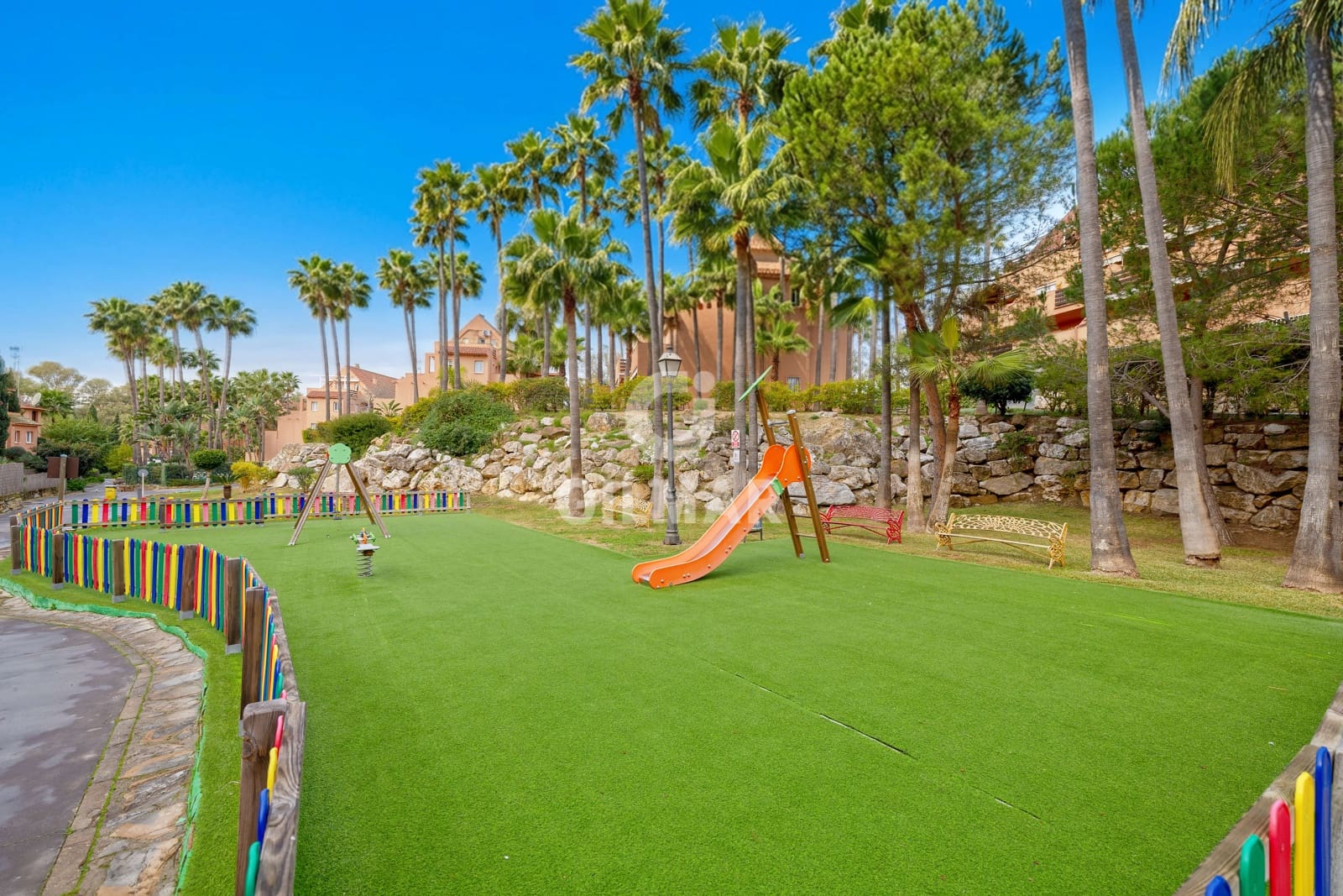 2 bedroom Flat for sale in Casares with pool - € 241,500 (Ref: 9510267)