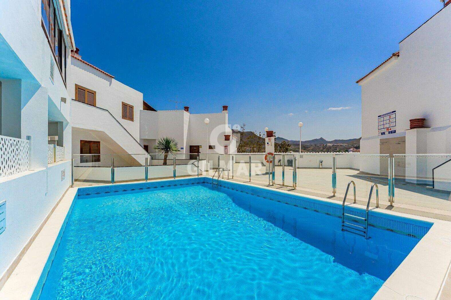 2 soveværelse Lejlighed til salg i Los Cristianos med swimmingpool - € 257.000 (Ref: 9511298)