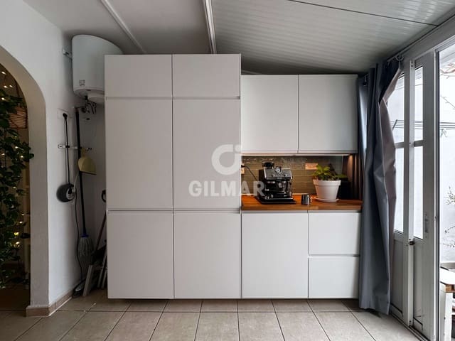 2 soveværelse Lejlighed til salg i Los Cristianos, Arona med swimmingpool - € 257.000 (Ref: 9511298)