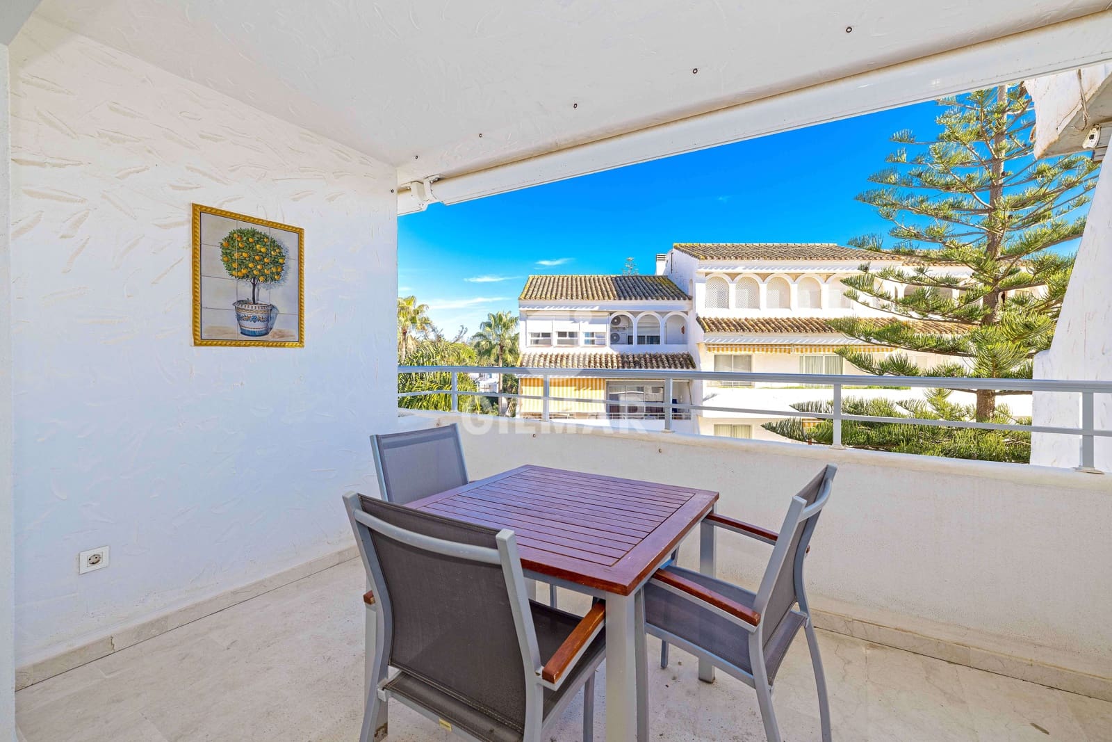 4 makuuhuone Kattohuoneisto myytävänä paikassa Marbella mukana uima-altaan - 630 000 € (Ref: 9511299)