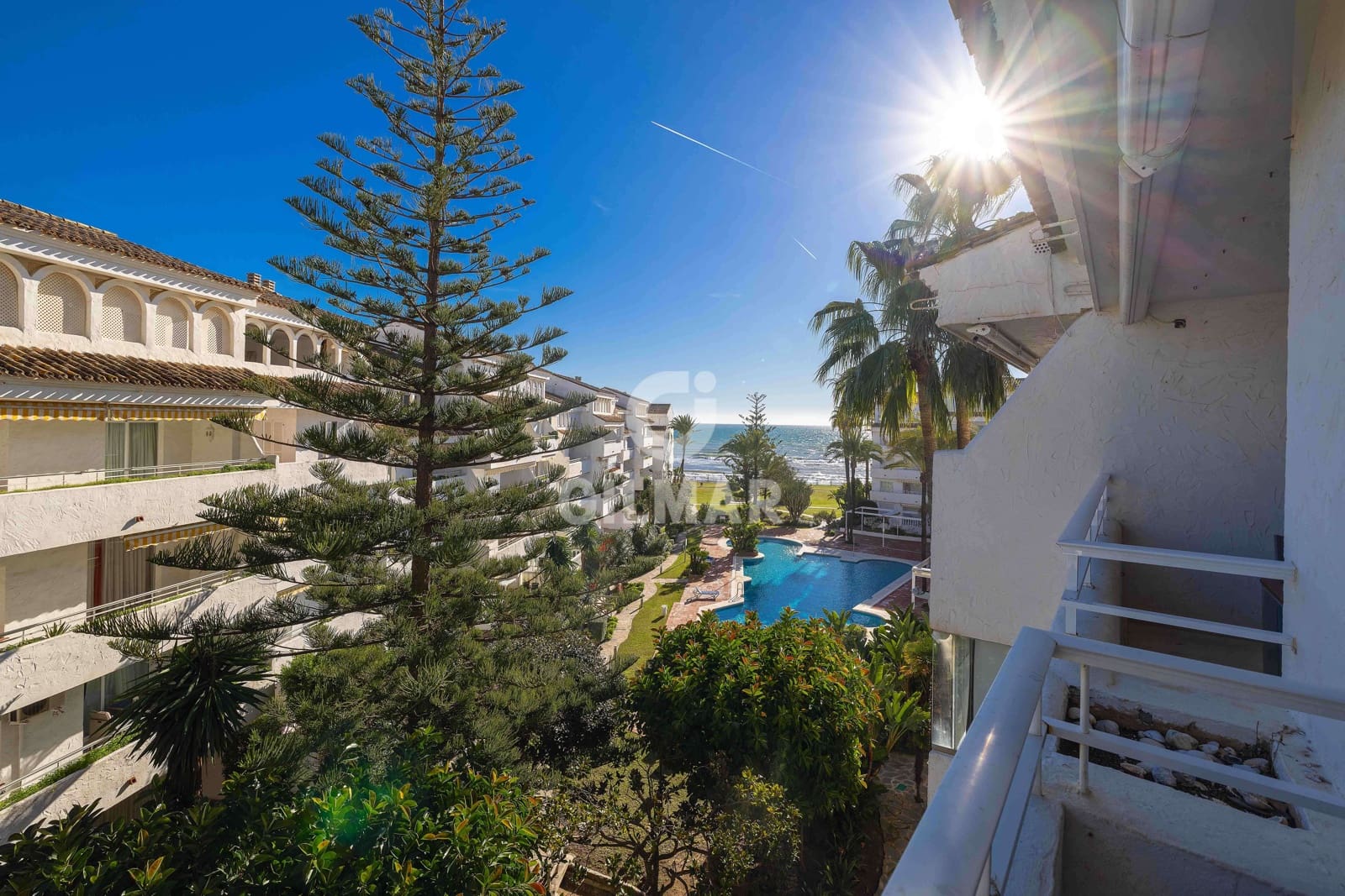 4 makuuhuone Kattohuoneisto myytävänä paikassa Marbella mukana uima-altaan - 630 000 € (Ref: 9511299)