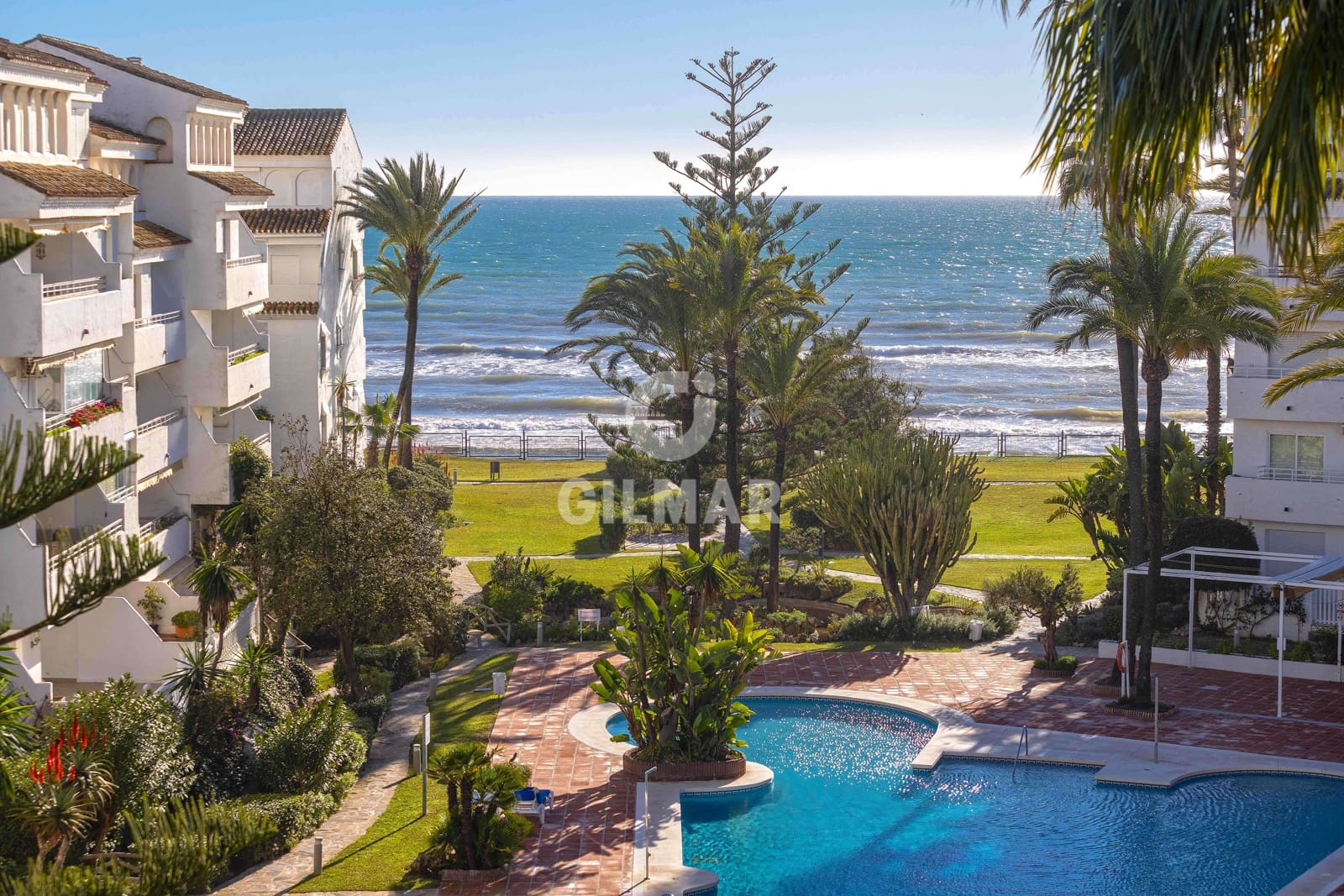 4 makuuhuone Kattohuoneisto myytävänä paikassa Marbella mukana uima-altaan - 630 000 € (Ref: 9511299)