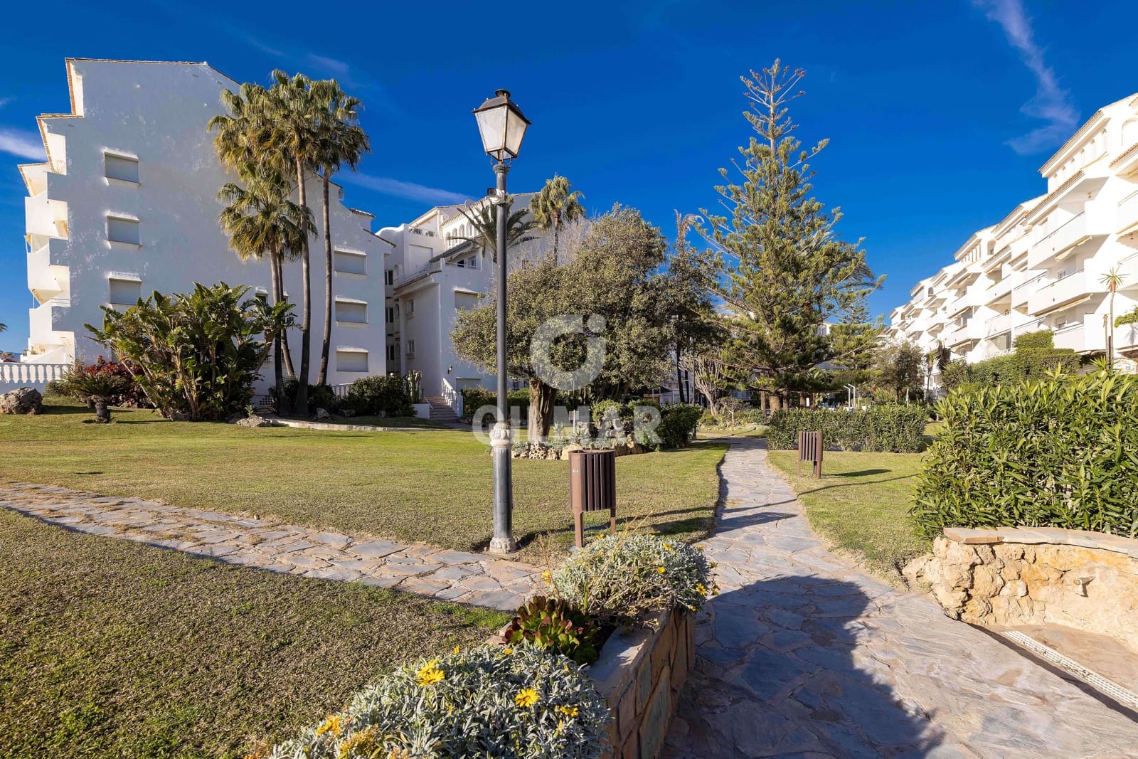 4 makuuhuone Kattohuoneisto myytävänä paikassa Marbella mukana uima-altaan - 630 000 € (Ref: 9511299)