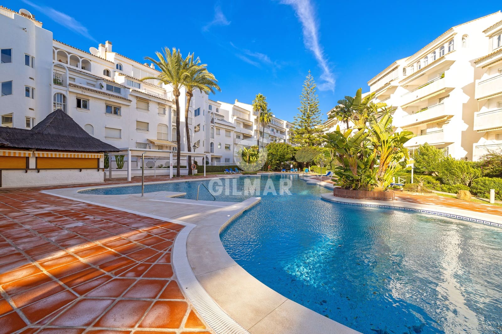 4 makuuhuone Kattohuoneisto myytävänä paikassa Marbella mukana uima-altaan - 630 000 € (Ref: 9511299)