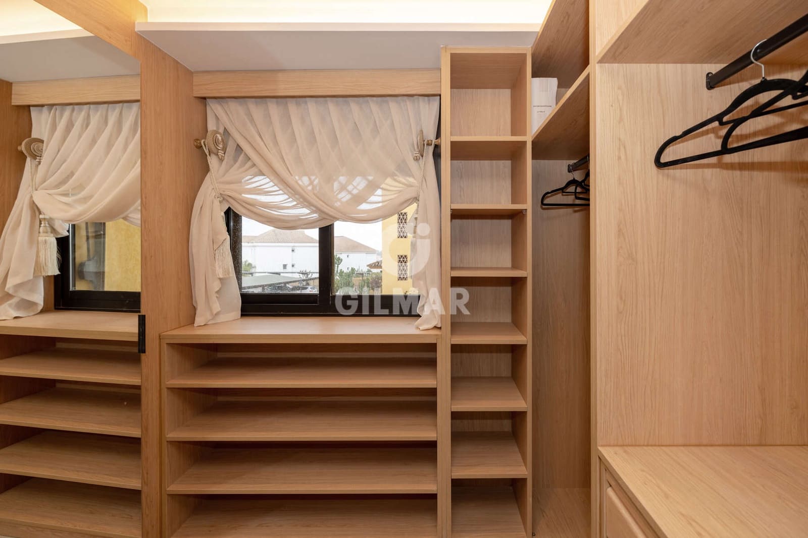 3 sovrum Lägenhet till salu i New Golden Mile med pool garage - 720 000 € (Ref: 9519349)