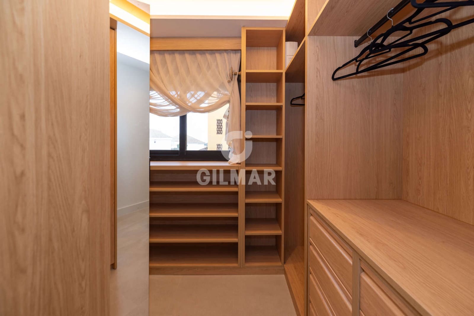 3 sovrum Lägenhet till salu i New Golden Mile med pool garage - 720 000 € (Ref: 9519349)