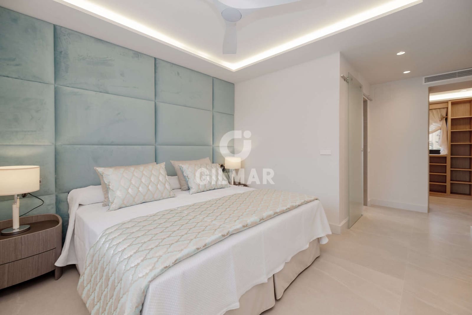 3 sovrum Lägenhet till salu i New Golden Mile med pool garage - 720 000 € (Ref: 9519349)