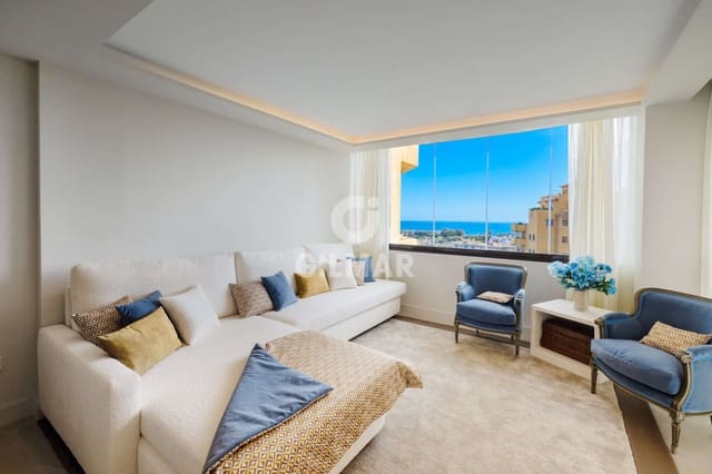 3 quarto Apartamento para venda em La Concha - Resina Golf, Estepona com piscina garagem - 720 000 € (Ref: 9519349)