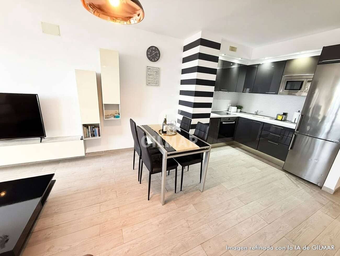 Piso de 2 habitaciones en Torviscas en venta con piscina garaje - 379.000 € (Ref: 9523649)