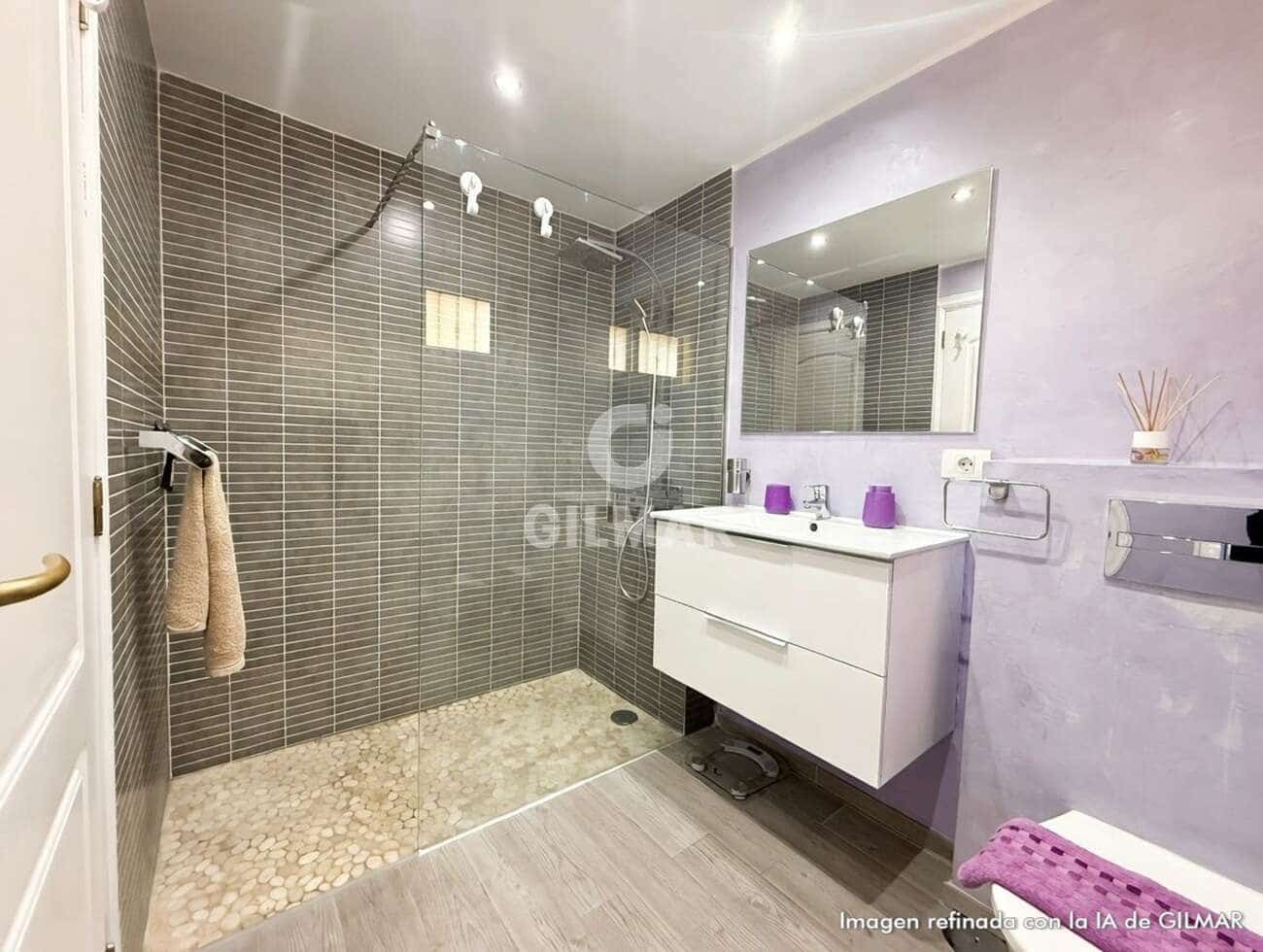 Piso de 2 habitaciones en Torviscas en venta con piscina garaje - 379.000 € (Ref: 9523649)