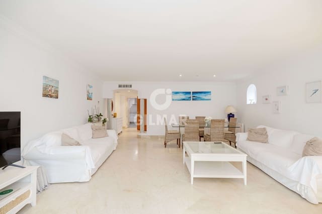 2 sovrum Lägenhet till salu i Elviria, Marbella med pool garage - 585 000 € (Ref: 9523650)