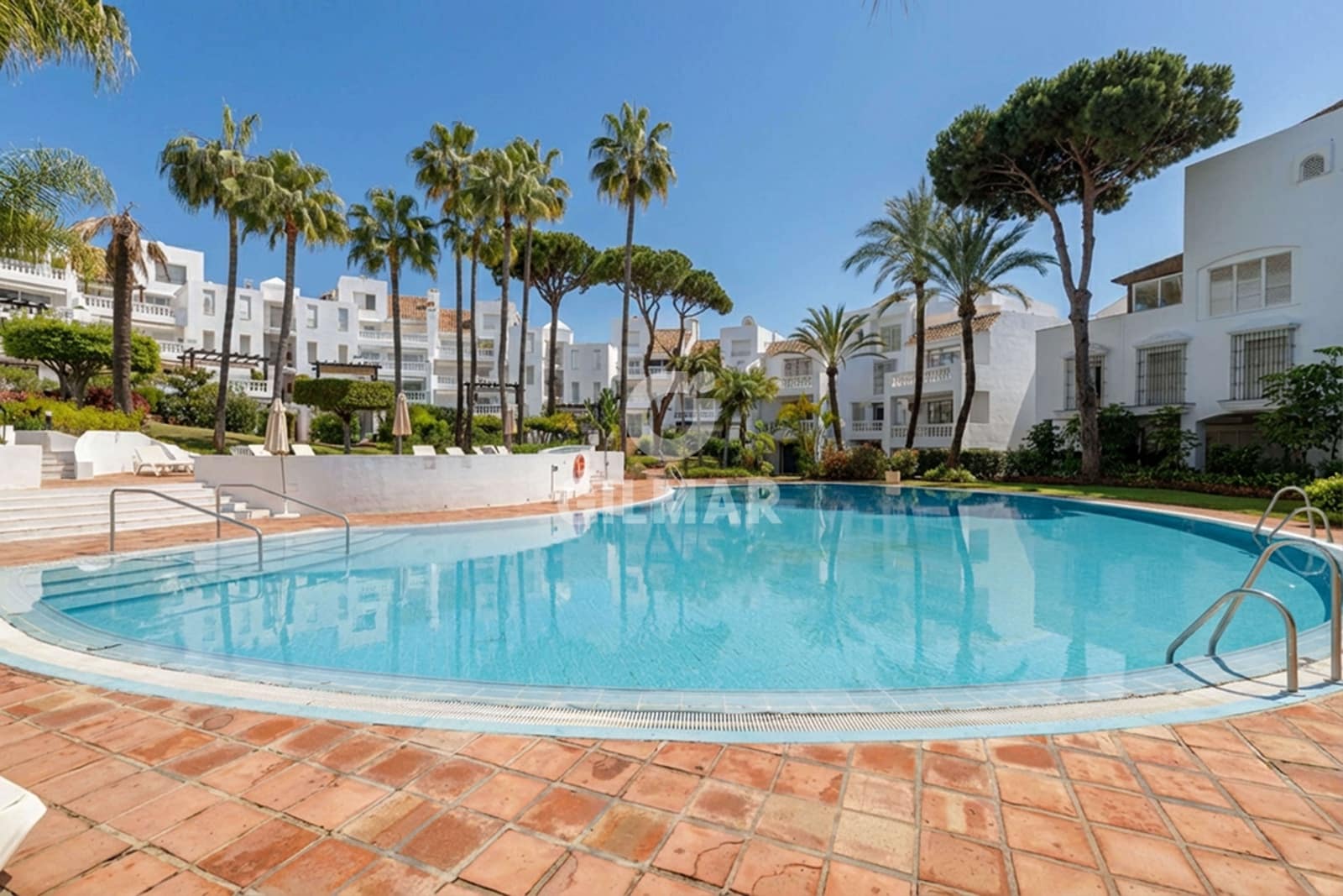2 sovrum Lägenhet till salu i Elviria med pool garage - 585 000 € (Ref: 9523650)