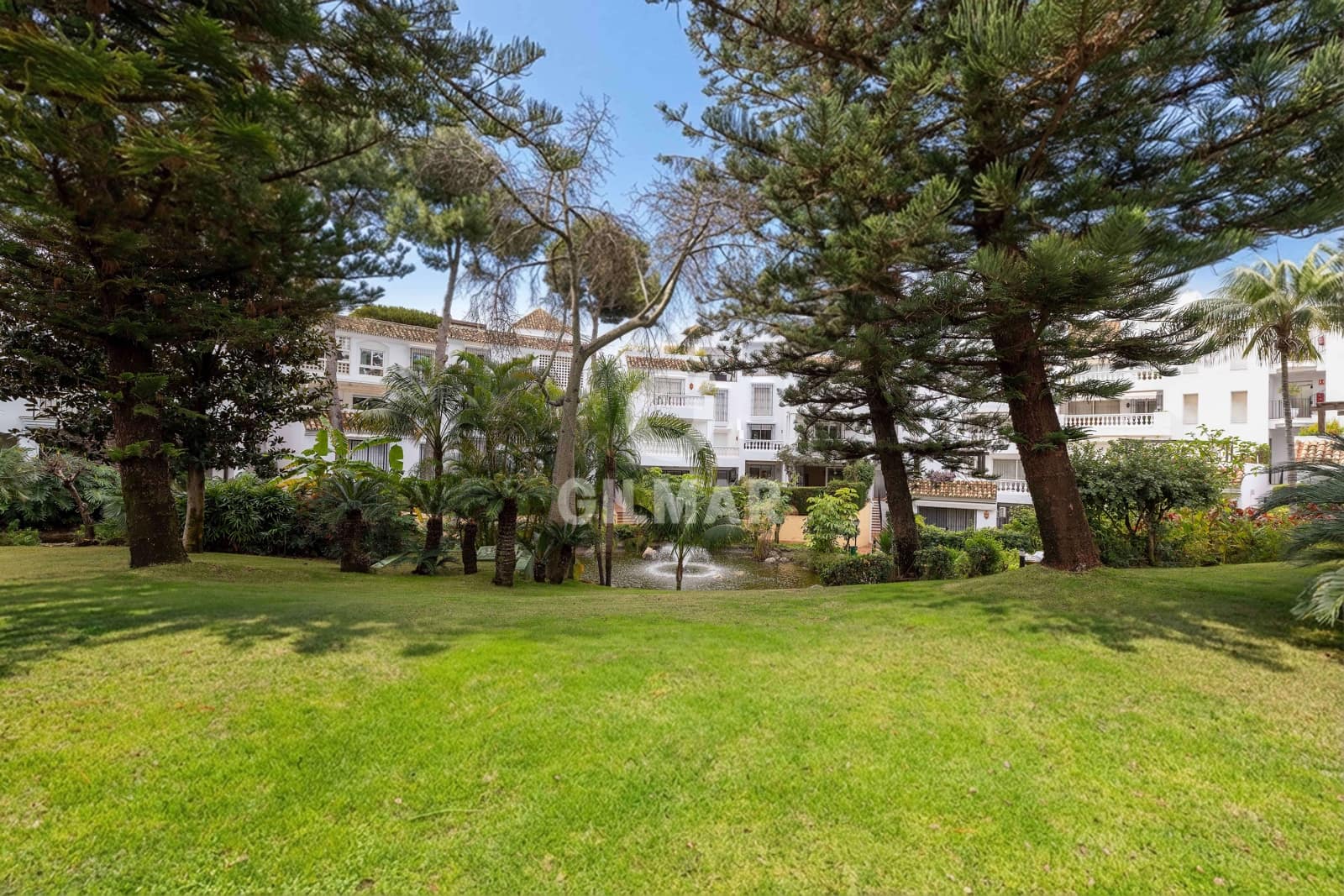 2 sovrum Lägenhet till salu i Elviria med pool garage - 585 000 € (Ref: 9523650)