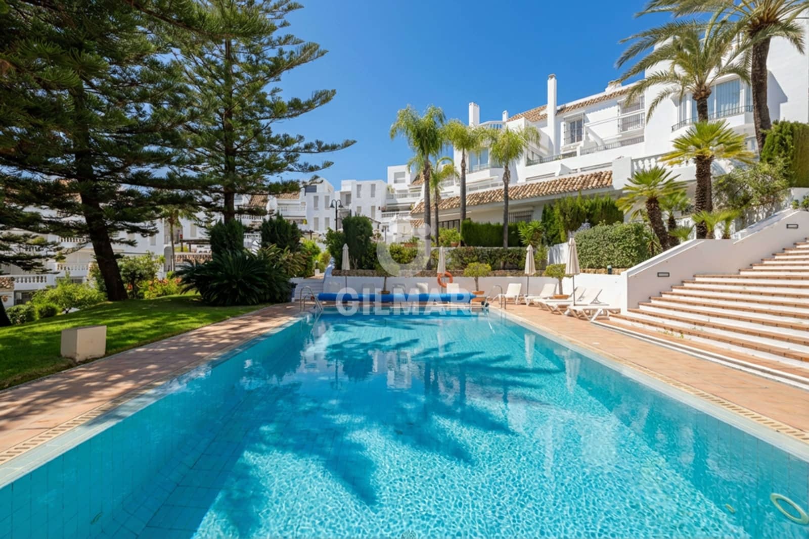 2 sovrum Lägenhet till salu i Elviria med pool garage - 585 000 € (Ref: 9523650)