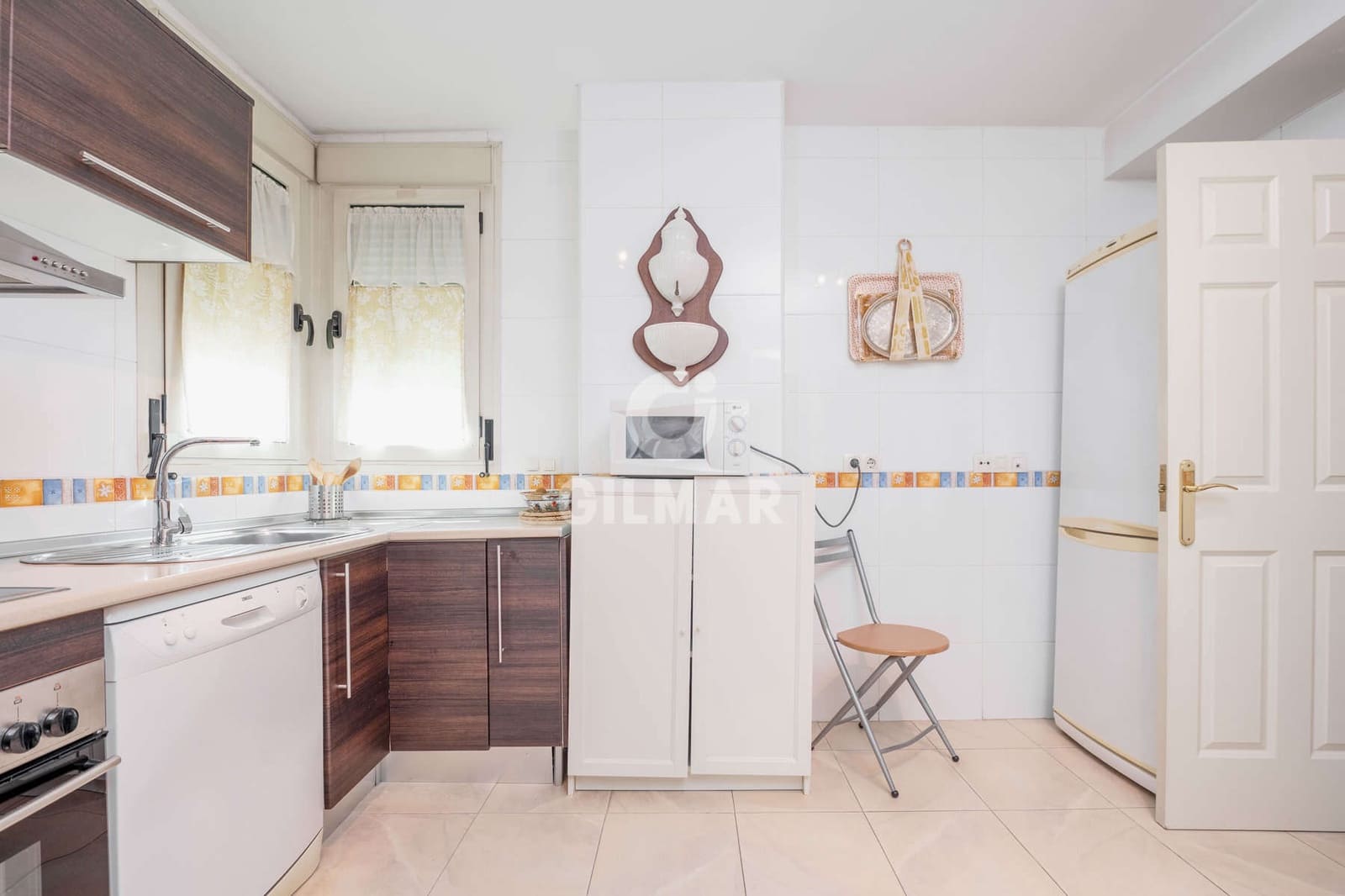 3 soveværelse Lejlighed til salg i Sevilla by med swimmingpool garage - € 700.000 (Ref: 9524652)