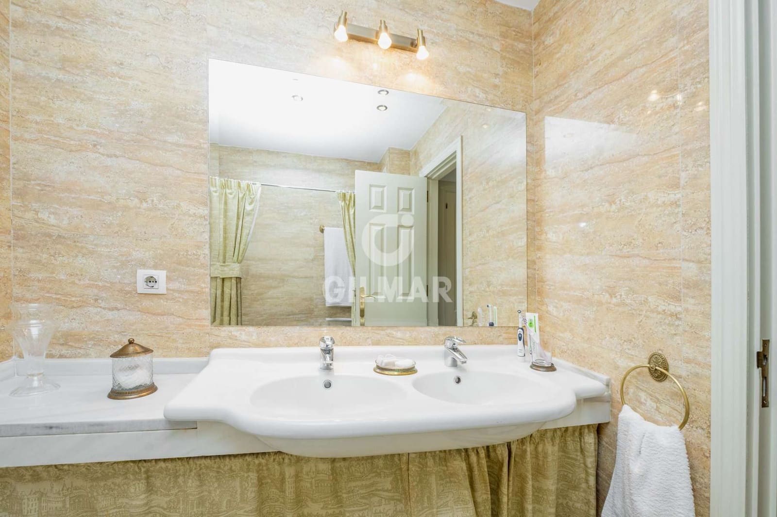 3 soveværelse Lejlighed til salg i Sevilla by med swimmingpool garage - € 700.000 (Ref: 9524652)