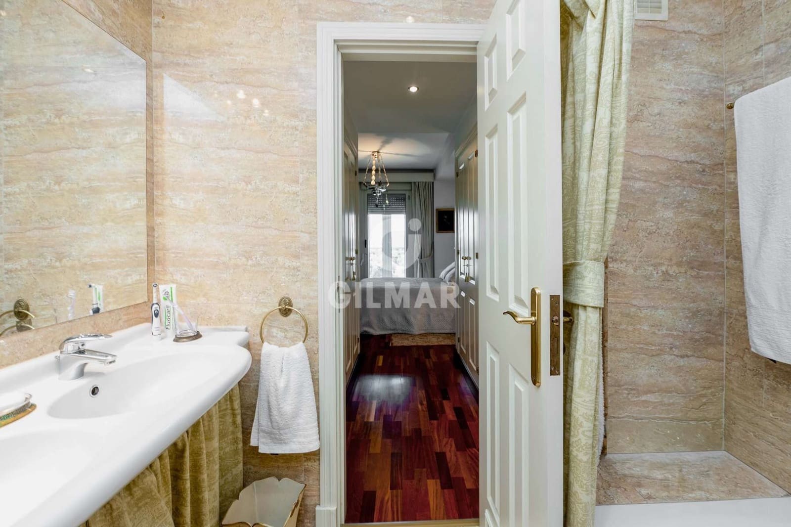 3 soveværelse Lejlighed til salg i Sevilla by med swimmingpool garage - € 700.000 (Ref: 9524652)