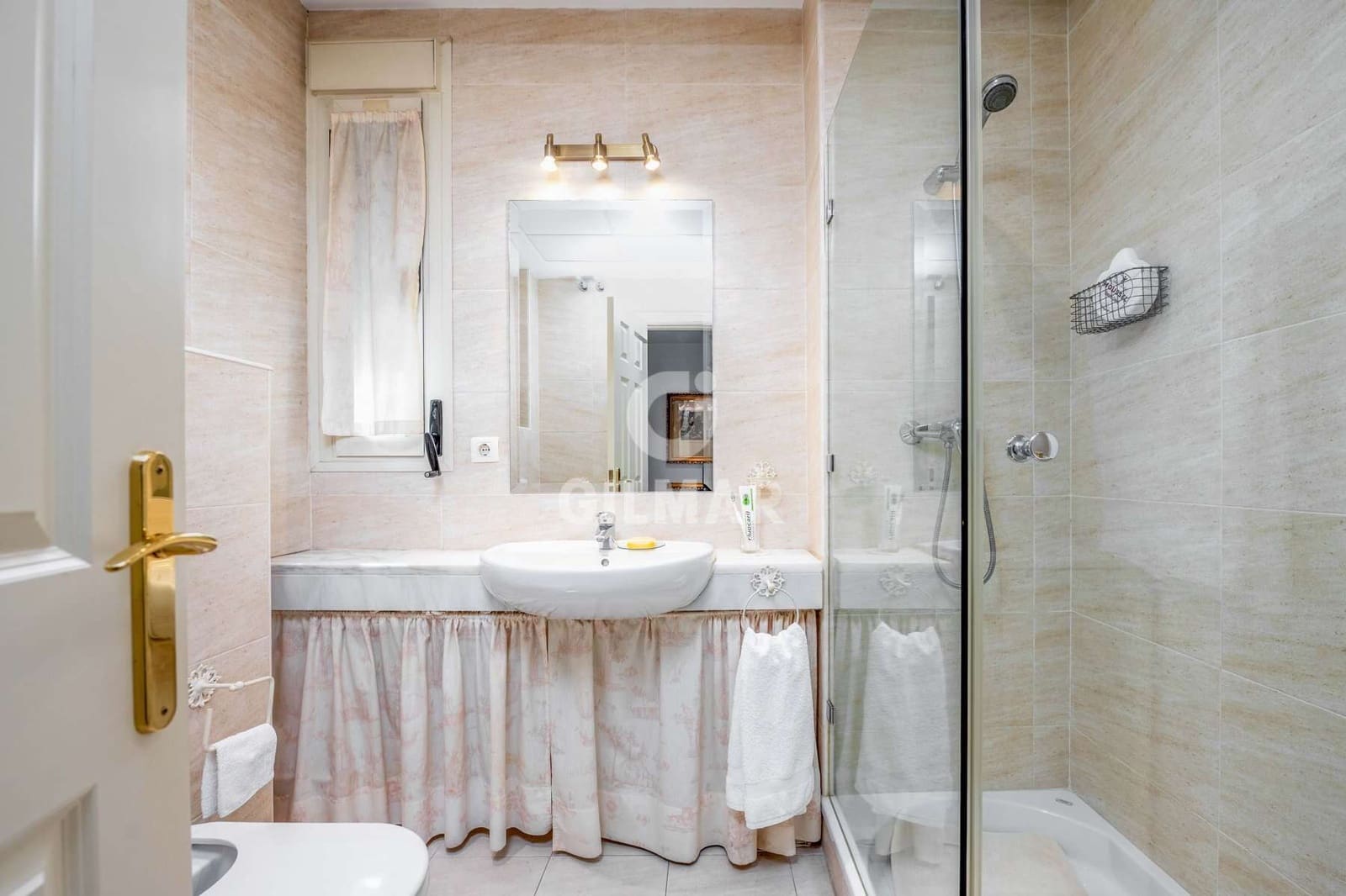 3 soveværelse Lejlighed til salg i Sevilla by med swimmingpool garage - € 700.000 (Ref: 9524652)