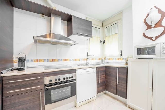 3 soveværelse Lejlighed til salg i Doctor Barraquer, G. Renfe, Policlínico, Sevilla by med swimmingpool garage - € 700.000 (Ref: 9524652)