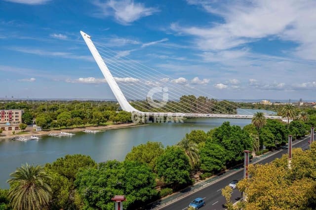 3 soveværelse Lejlighed til salg i Doctor Barraquer, G. Renfe, Policlínico, Sevilla by med swimmingpool garage - € 700.000 (Ref: 9524652)