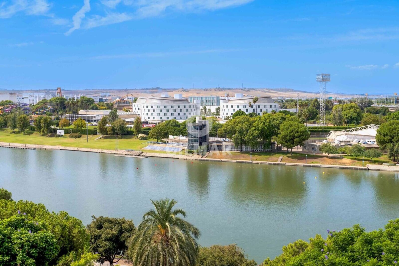 3 soveværelse Lejlighed til salg i Sevilla by med swimmingpool garage - € 700.000 (Ref: 9524652)