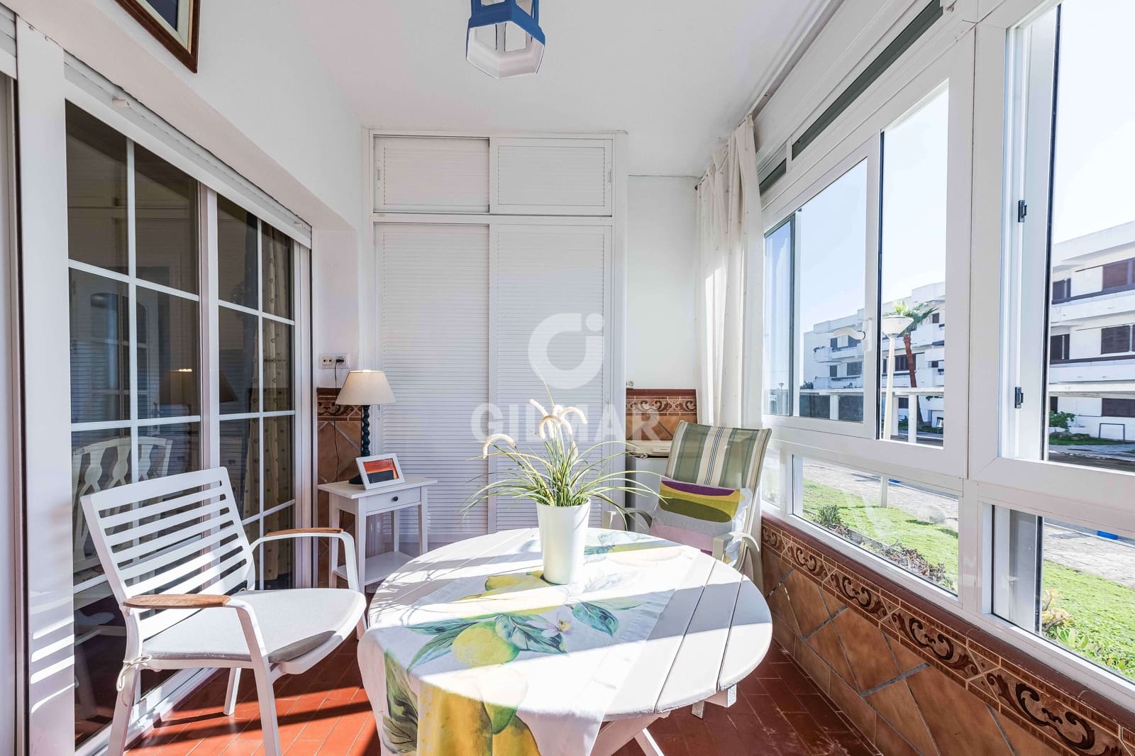 2 Zimmer Wohnung zu verkaufen in Los Canos de Meca mit Pool Garage - 380.000 € (Ref: 9525794)