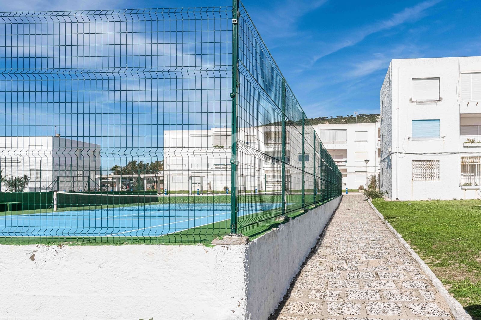 2 Zimmer Wohnung zu verkaufen in Los Canos de Meca mit Pool Garage - 380.000 € (Ref: 9525794)