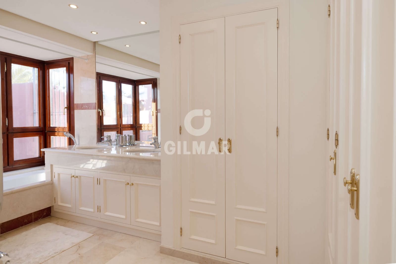 3 soverom Penthouse til salgs i Guadalmansa med svømmebasseng garasje - € 1 750 000 (Ref: 9532329)