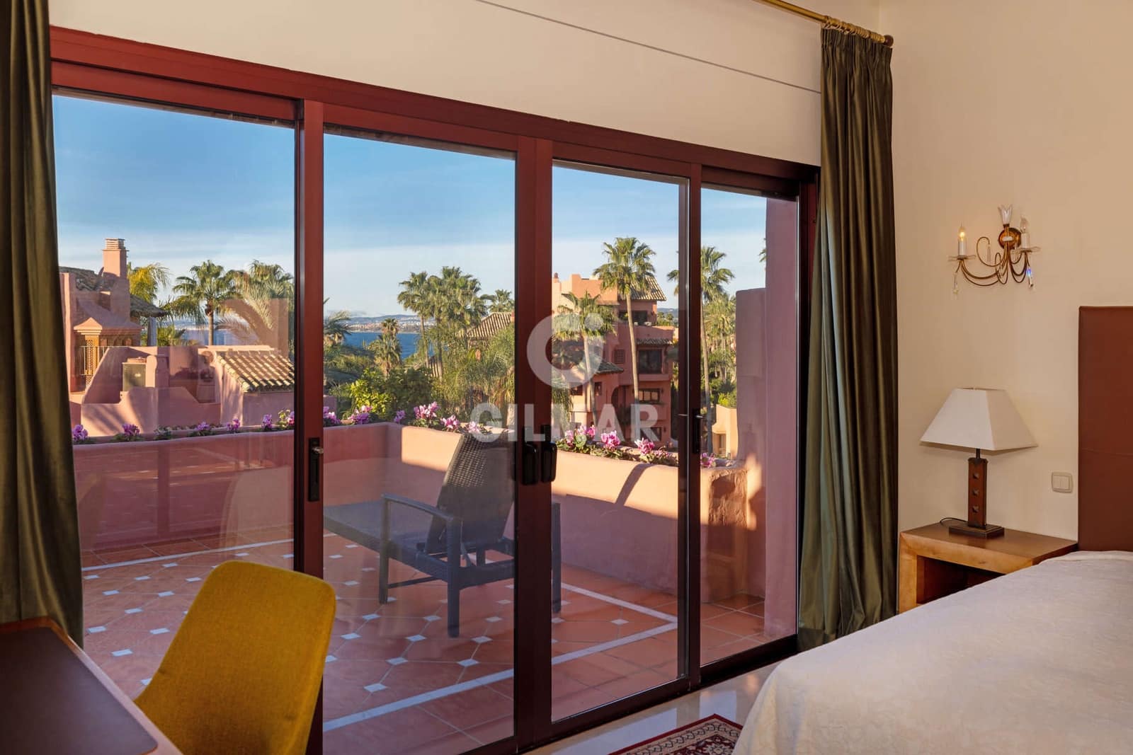 3 soverom Penthouse til salgs i Guadalmansa med svømmebasseng garasje - € 1 750 000 (Ref: 9532329)