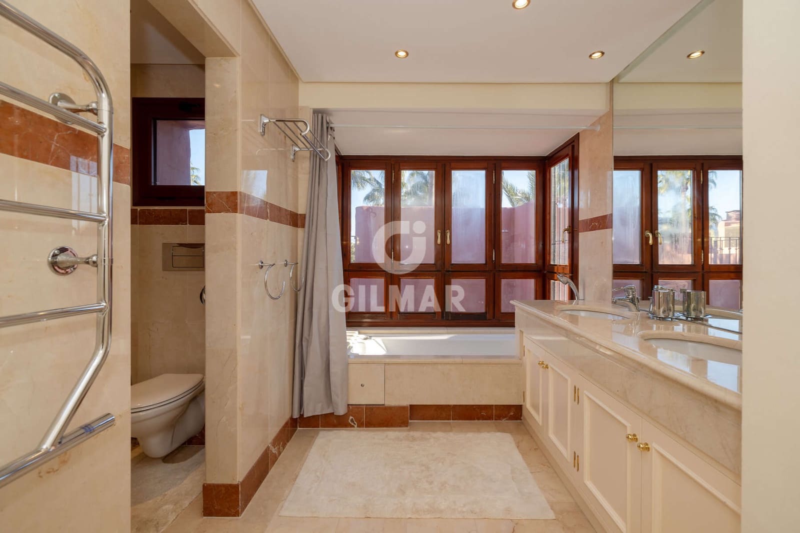 3 soverom Penthouse til salgs i Guadalmansa med svømmebasseng garasje - € 1 750 000 (Ref: 9532329)