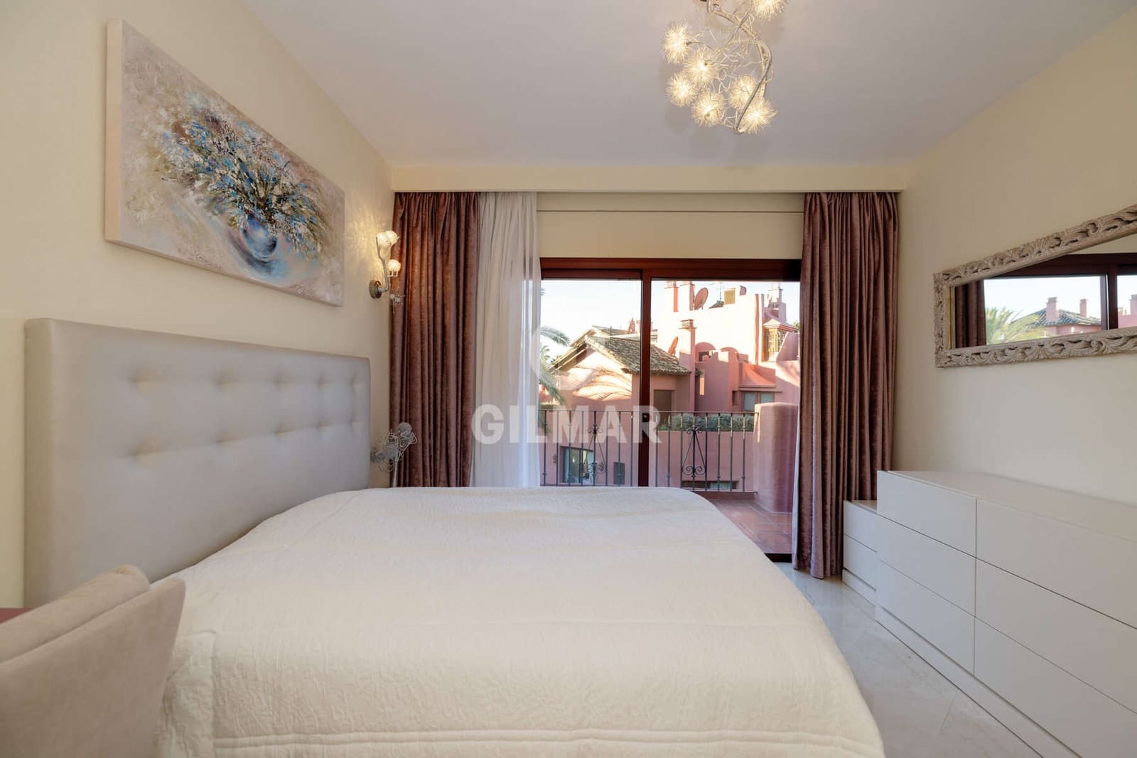 3 soverom Penthouse til salgs i Guadalmansa med svømmebasseng garasje - € 1 750 000 (Ref: 9532329)