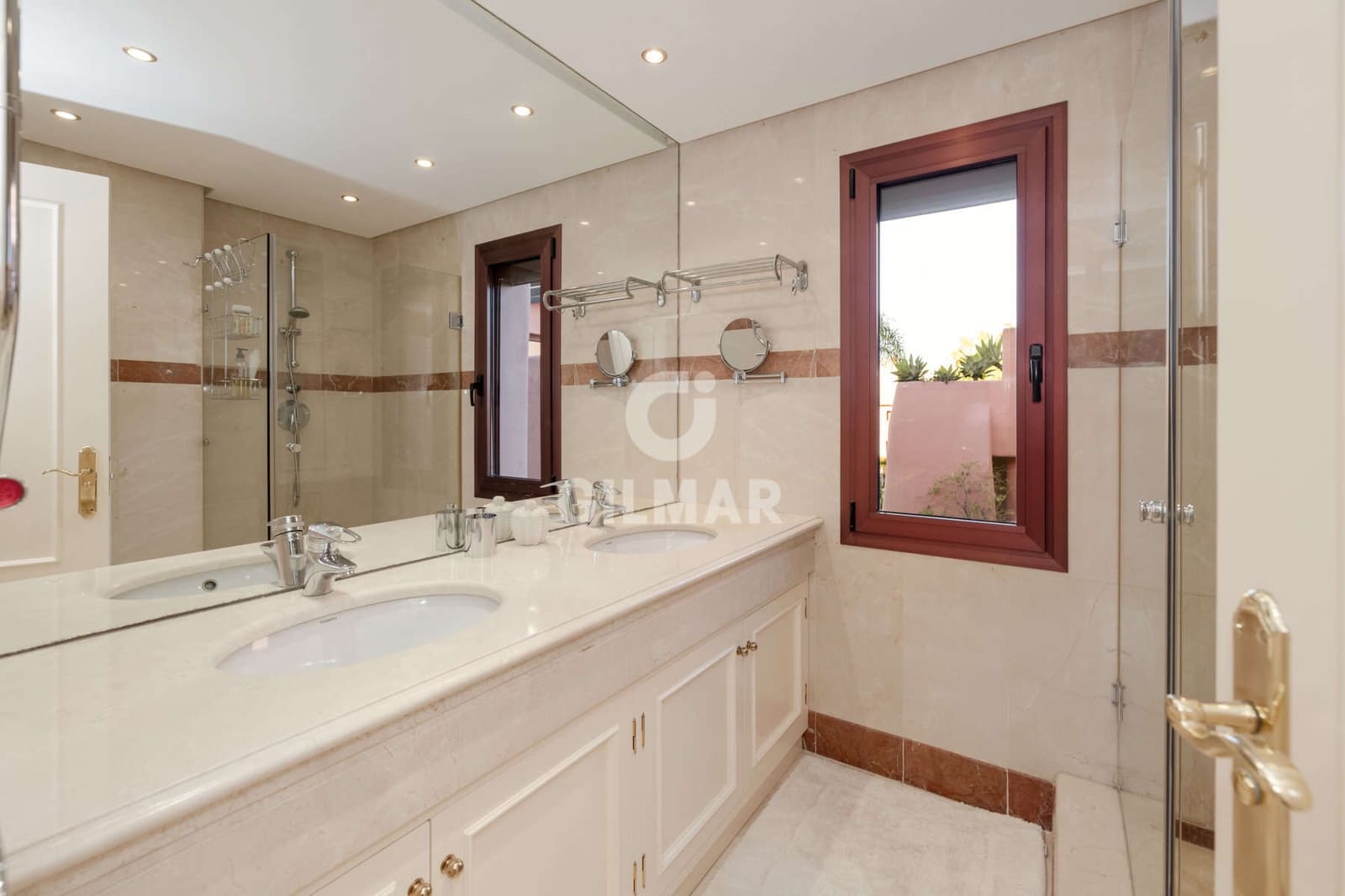 3 soverom Penthouse til salgs i Guadalmansa med svømmebasseng garasje - € 1 750 000 (Ref: 9532329)