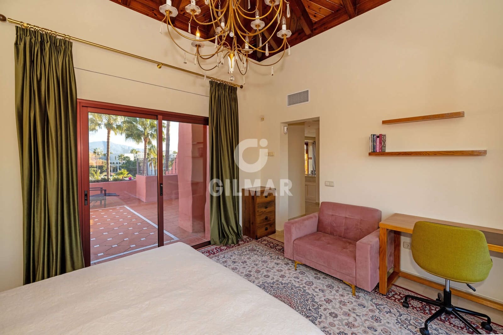 3 soverom Penthouse til salgs i Guadalmansa med svømmebasseng garasje - € 1 750 000 (Ref: 9532329)