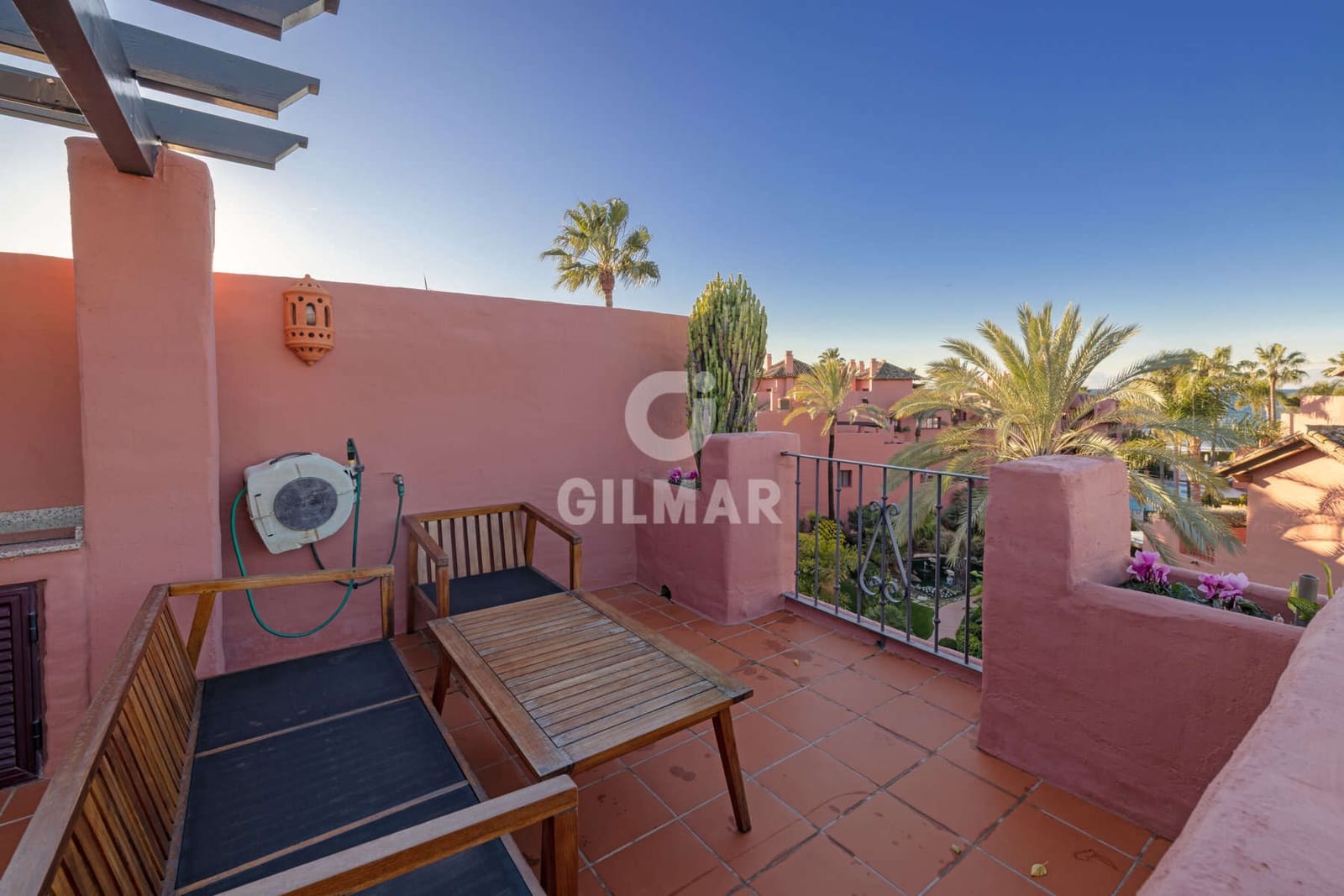 3 soverom Penthouse til salgs i Guadalmansa med svømmebasseng garasje - € 1 750 000 (Ref: 9532329)