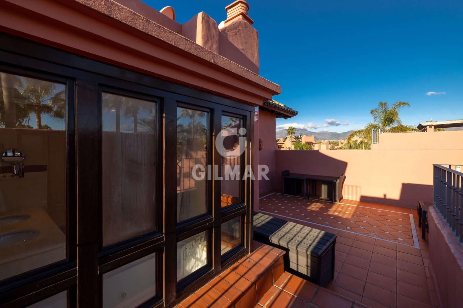 3 soverom Penthouse til salgs i Guadalmansa med svømmebasseng garasje - € 1 750 000 (Ref: 9532329)