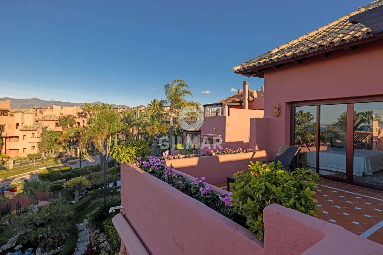 3 soverom Penthouse til salgs i Guadalmansa med svømmebasseng garasje - € 1 750 000 (Ref: 9532329)