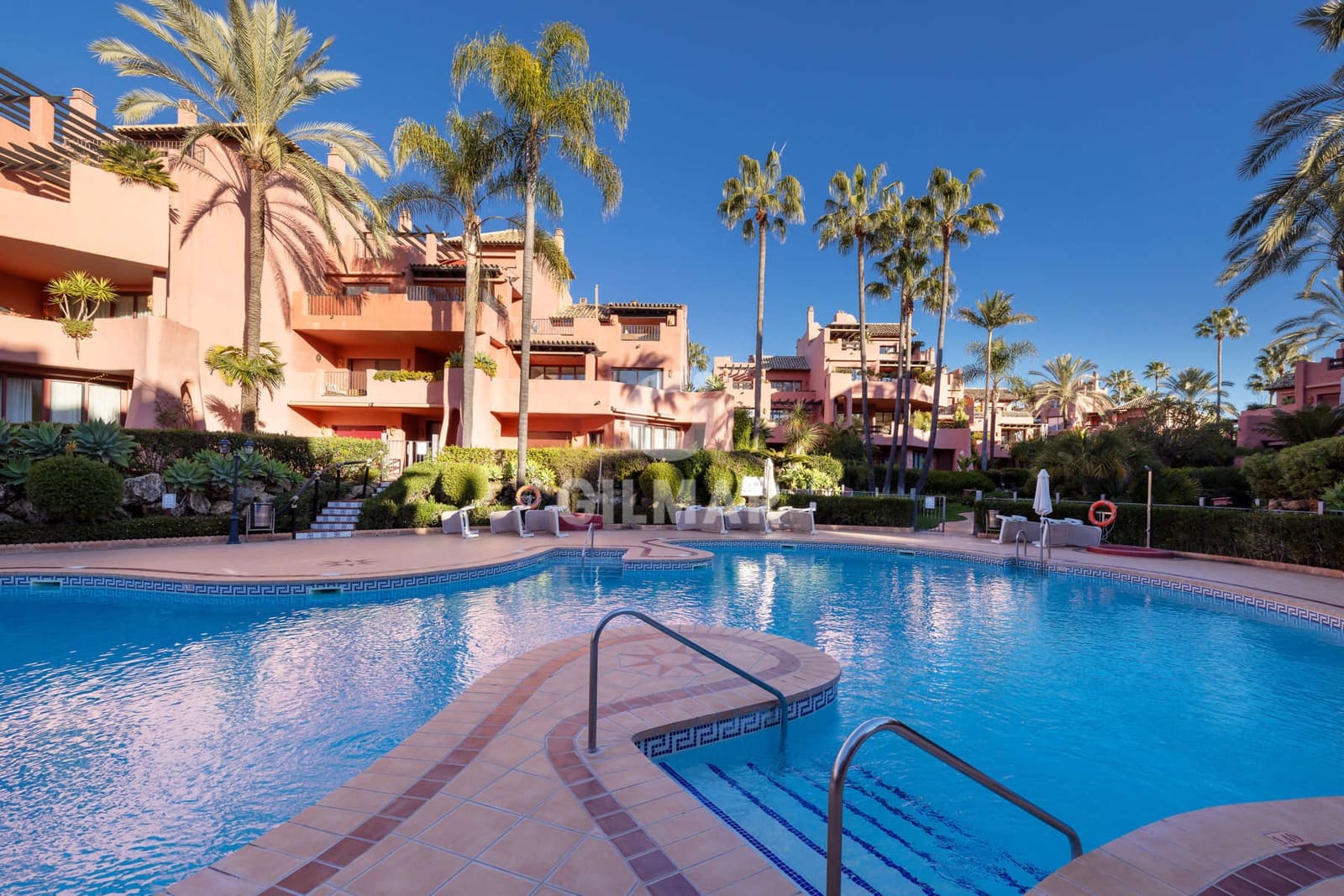 3 soverom Penthouse til salgs i Guadalmansa med svømmebasseng garasje - € 1 750 000 (Ref: 9532329)