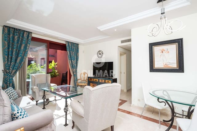 3 bedroom Flat for sale in Elviria, Marbella with pool garage - € 575,000 (Ref: 9532330)